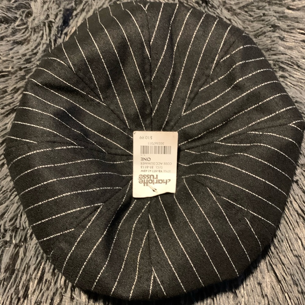 Flat Hat 🥰 - Picture 2 of 5